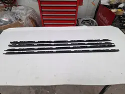 Vänster vindrutetätning OEM 75536-33030 Camry 17-23
