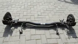 Viga suspensão traseira VW Caddy 3 OEM 2K5500051