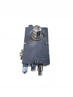 Pompe de basculement cabine Scania R OEM 1794906 - Occasion