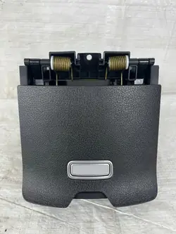 Mercedes GLS 167 USB/HDMI-poortcompartiment A1676806211