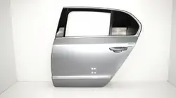 Puerta Trasera Izquierda OEM 375484368 Skoda Superb II