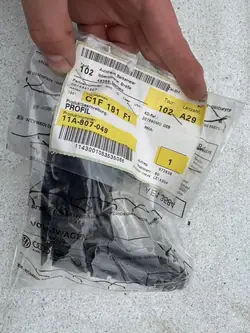 Supporto paraurti anteriore sinistro VW ID.4 11A807049