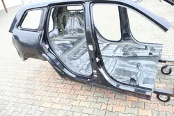 JEEP GRAND CHEROKEE WK2 Oikea Takalokasuoja