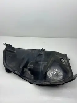 Pieza compartimento motor Porsche Cayenne OEM 7L5819511A