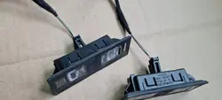 Q5 SQ5 Lumière Plaque LED 2 pcs 8W6943021A