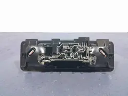Skoda Superb III Heckdachleuchten OEM 3V0947291A