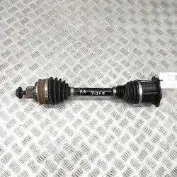 Audi A5 2024 Höger Främre Halvaxel