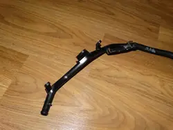 Tuyau d'eau VW Audi Skoda OEM 5C0121070J