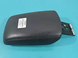 Tunneli nojatuoli OEM IMPRK1532259 Ford Focus MK3:lle