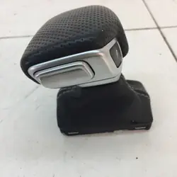 Pomo de cambios Audi OEM 792452395 S-line + faldón usado