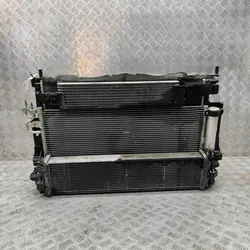 Pièce de refroidissement Ford Transit Connect EJ737A095AE
