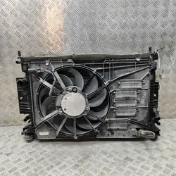 Pièce de refroidissement Ford Transit Connect EJ737A095AE