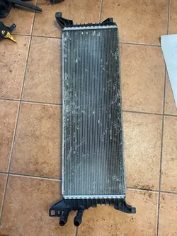 VW TRANSPORTER T6 Radiador de agua 7E0121212