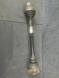 Vänster drivaxel Audi A4 B6 ALT 8E0407271AJ