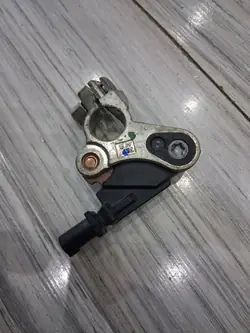 Negatiivinen Klemmi OEM 9676592280 Citroen C4 II DS4