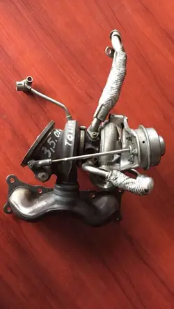 Käytetty turbo OEM 7563687 BMW 3 E90/E91:lle