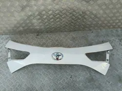 Toyota Yaris III Lift Blend OEM 76801-0DB20/76811-0DA30