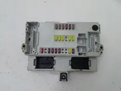 Säkringslåda OEM 51965996 för Fiat 500L 2013 Diesel