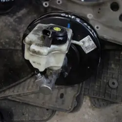 Servofreno usado OEM 1K1614105CC para VW Golf VI