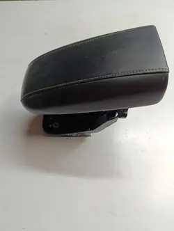 Volvo V40 Cross Country Armsteun OEM 31403341 - Gebruikt