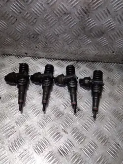 Ruitenwisserpomp OEM 0414720313 voor VW Golf 5