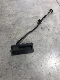 Peruutuskamera Volkswagen Caddy 2K5827566C