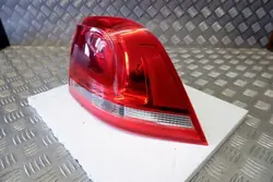 Luz trasera derecha VW TOUAREG 7P6945096D
