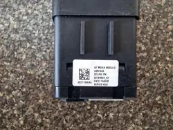 Porta USB OEM 68271006AA para Chrysler 300 2.4L