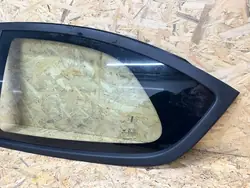 Hyundai OEM 87810-1E000 linkes Seitenscheibenglas