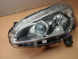 Phare avant gauche Peugeot 208 I Lift OEM 1685352680