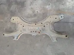 Poutre de suspension avant OEM belka corolla e12