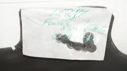 Aislamiento capó Ford OE 360186762 para Fiesta MK7