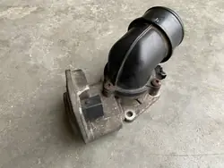 Corps de papillon Iveco 504388271