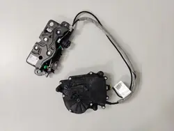 BMW 8 G14 2022 Elektrisk Baklucka Aktuator OEM 7441014