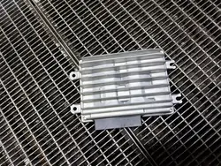 Amplificador de Audio Audi Q4 e-tron 2022 OEM 8Y0035465A