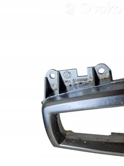 Vasen kiinnike BMW 5 F10 F11 OEM 61319189065