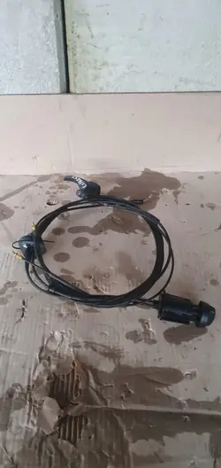 Lien de réglage phare OEM pour Renault Express II