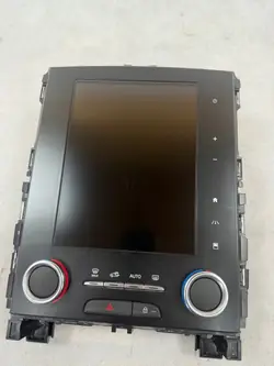 Renault Radionäyttöpaneeli OEM 280909833R Käytetty