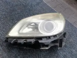 Lanterna dianteira, esquerda Renault Scenic II Lift