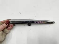 Toyota Yaris III Moldura de Para-choque Dianteiro Direito 53124-0D490