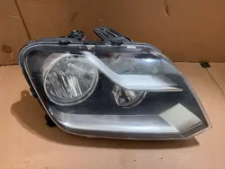 VW Amarok Oikea Etuvalo