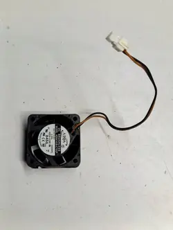 Ventilateur & LED Land Rover OE AD0414UB-C70GP