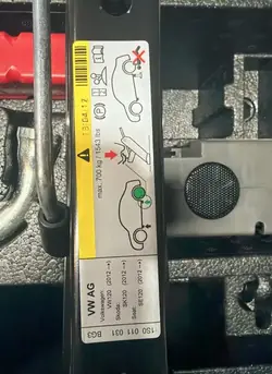 Kit Isolamento Porta-Malas OEM 1SQ012115B para VW Up/Skoda Citigo