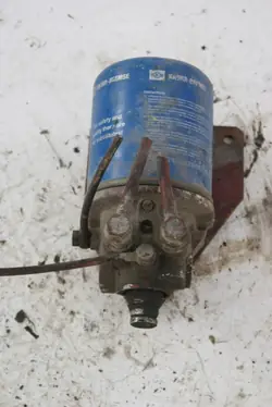 Wabco Lufttrockner OEM 0124886 für Mercedes 814