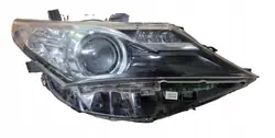 Toyota Auris E180 Etuvalo OEM 8111002E21