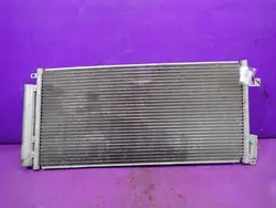 Condensador AC Fiat OE OEM Zawada-382011- para Grande Punto
