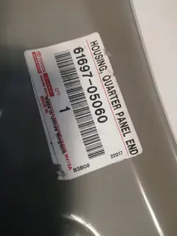 Toyota OE 61697-05060 bakre bälte - Begagnad del
