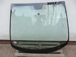 Parabrisas delantero usado OEM SZYBA CZOŁOWA PEUGEOT 3008 I