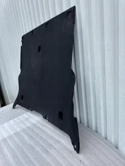 TESLA MODEL 3 17 - PLACA DE PROTEÇÃO INFERIOR 1104312-00-B