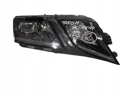 Skoda OE 5E1941016 Farol Dianteiro Direito